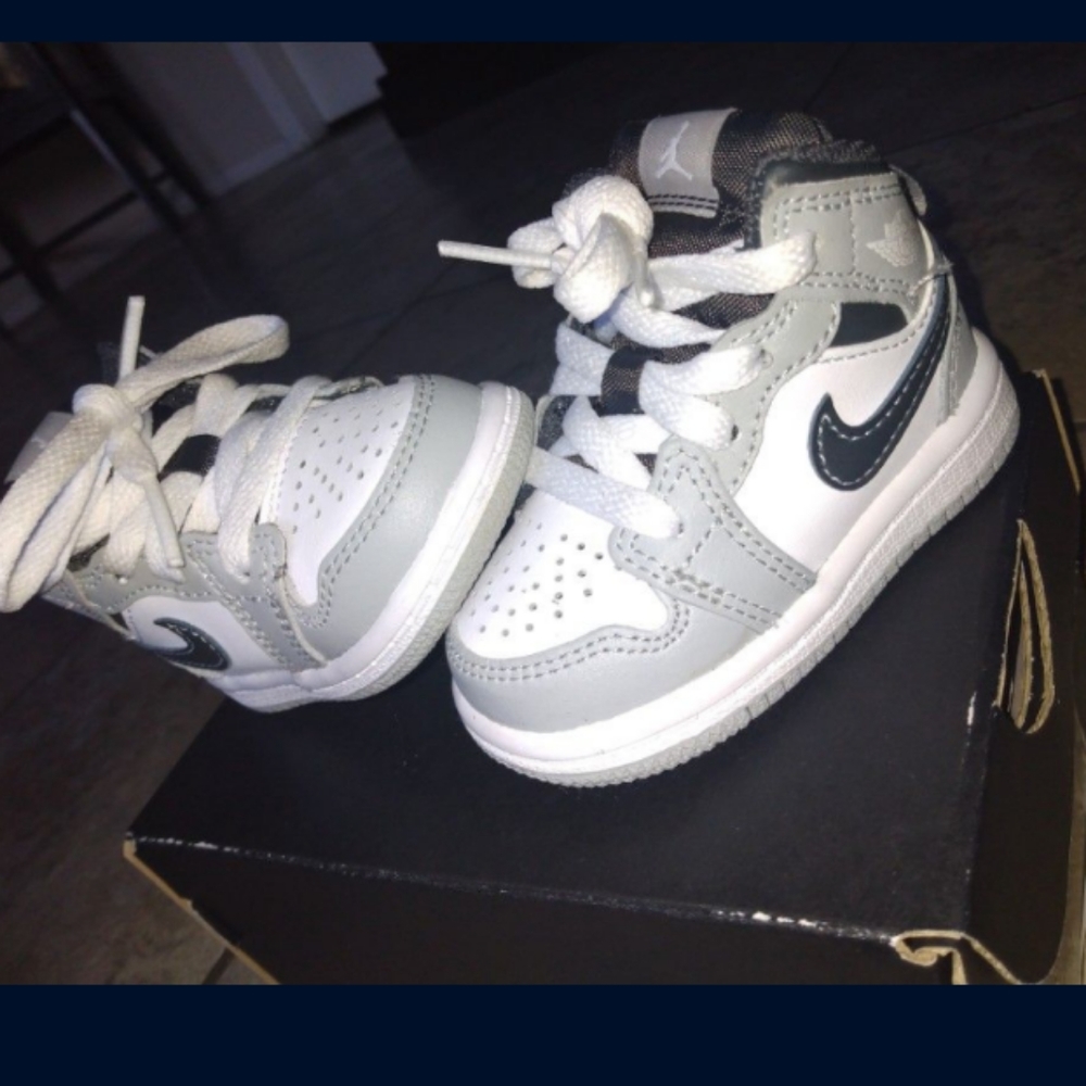 Jordan 1 mid toddler
